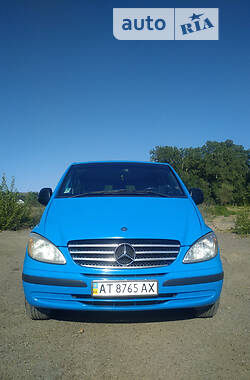 Минивэн Mercedes-Benz Vito 2006 в Снятине