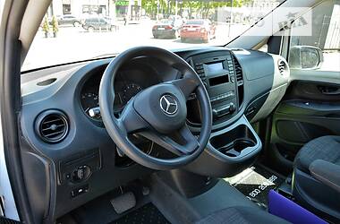 Вантажний фургон Mercedes-Benz Vito 2016 в Києві