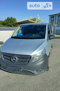 Мінівен Mercedes-Benz Vito 2015 в Івано-Франківську