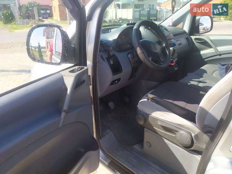 Минивэн Mercedes-Benz Vito 2005 в Виноградове
