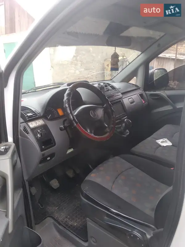 Mercedes-Benz Vito