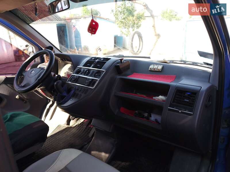 Минивэн Mercedes-Benz Vito 1999 в Шаргороде