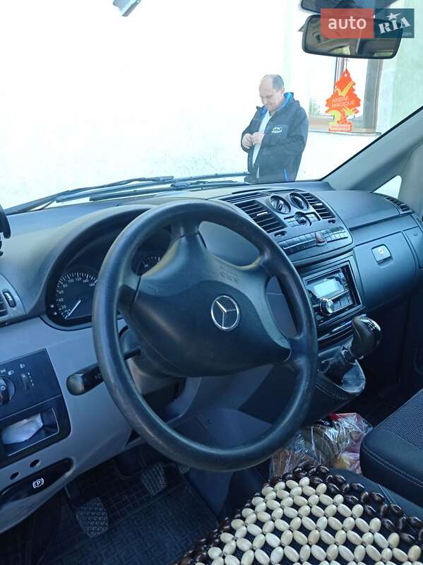 Минивэн Mercedes-Benz Vito 2007 в Калуше