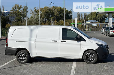 Грузовой фургон Mercedes-Benz Vito 2017 в Каменец-Подольском