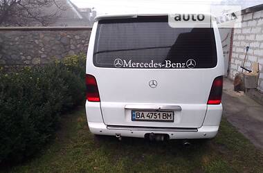 Минивэн Mercedes-Benz Vito 2001 в Светловодске