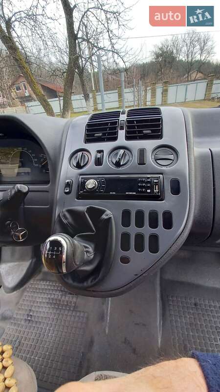 Минивэн Mercedes-Benz Vito 1999 в Нетешине