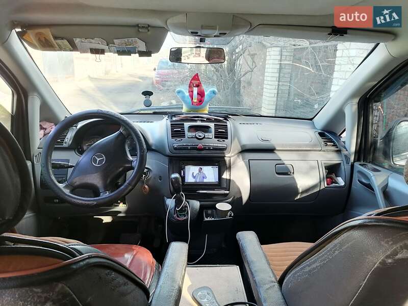 Минивэн Mercedes-Benz Vito 2006 в Николаеве