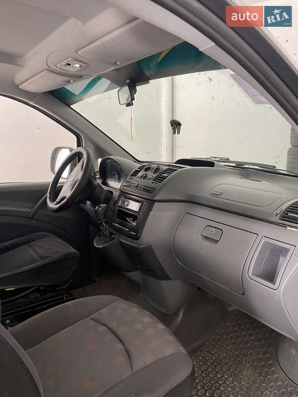 Автомобиль скорой помощи Mercedes-Benz Vito 2009 в Киеве фото 7 Автомобиль скорой помощи Mercedes-Benz Vito 2009 в Киеве