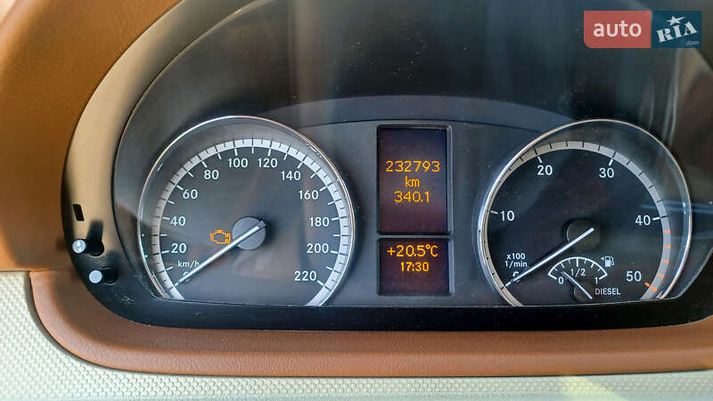 Минивэн Mercedes-Benz Vito 2009 в Черкассах