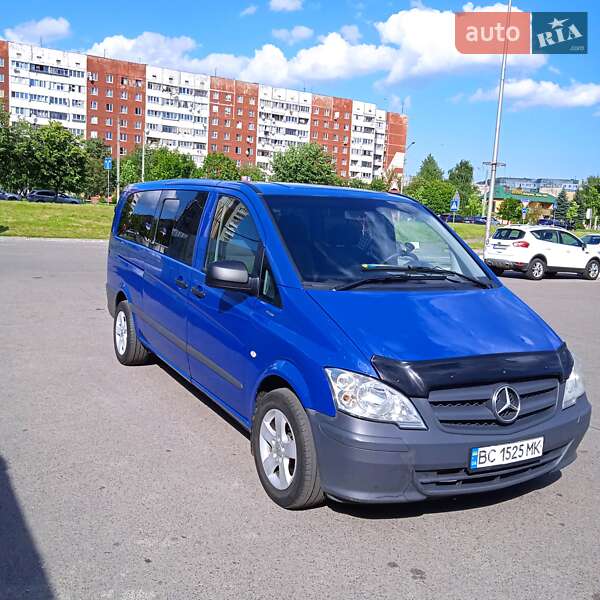 Минивэн Mercedes-Benz Vito 2012 в 