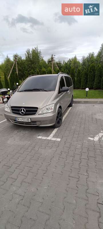 Минивэн Mercedes-Benz Vito 2012 в Рокитном