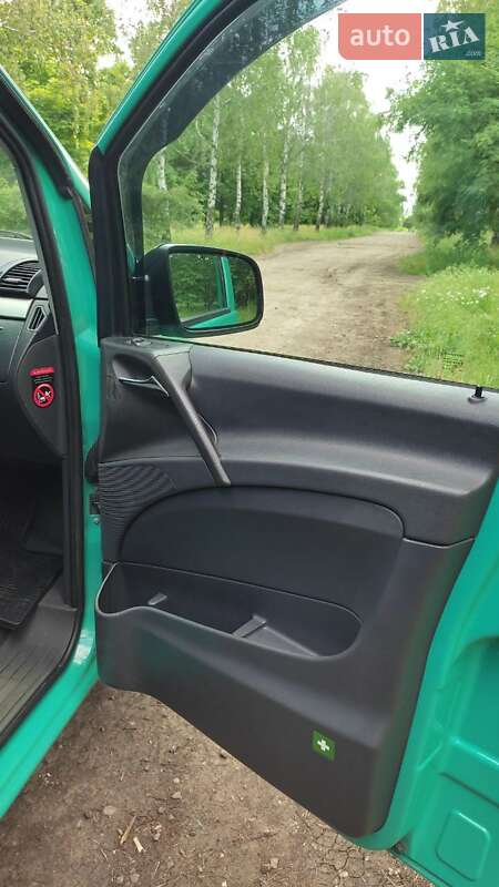 Минивэн Mercedes-Benz Vito 2012 в Лозовой