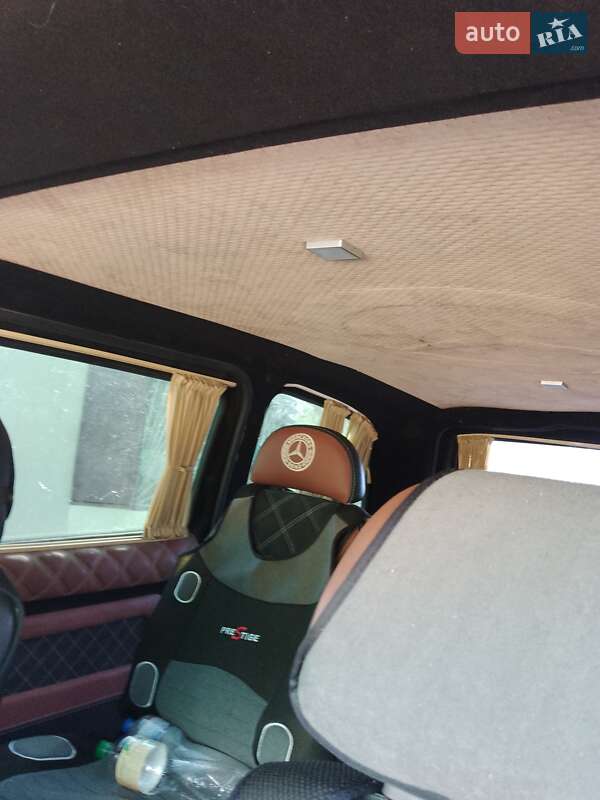 Минивэн Mercedes-Benz Vito 2005 в Александрие