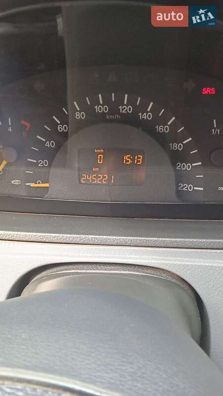 Минивэн Mercedes-Benz Vito 2005 в Ичне