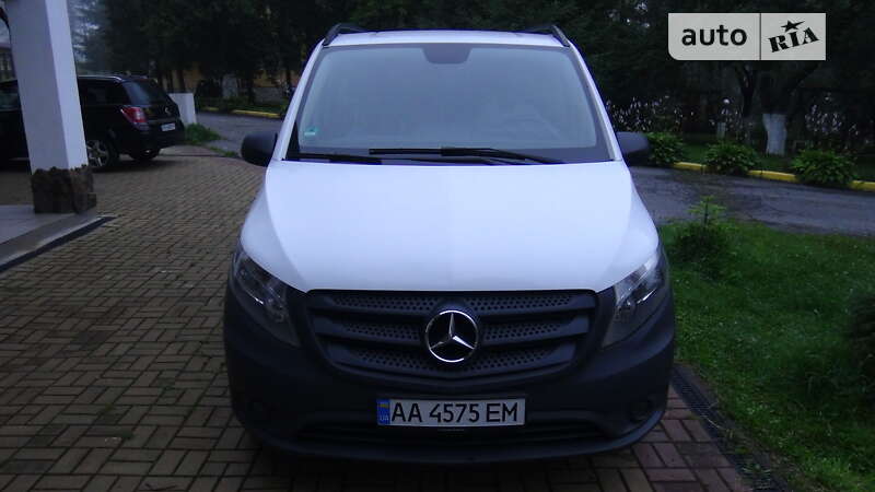 Минивэн Mercedes-Benz Vito 2014 в Славском