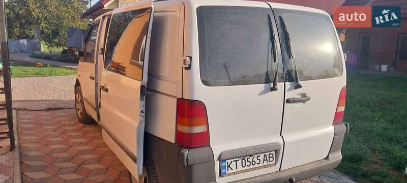 Минивэн Mercedes-Benz Vito 2001 в Снятине