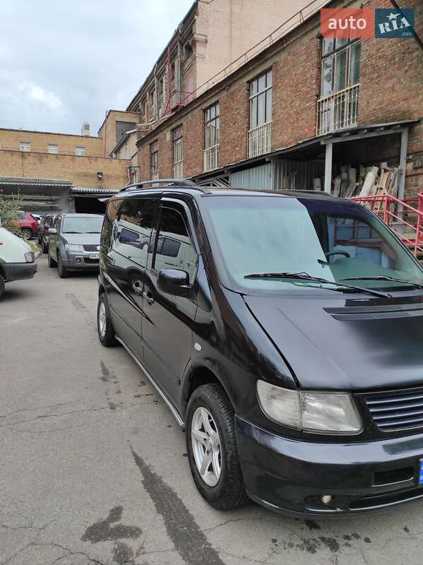 Мінівен Mercedes-Benz Vito 2001 в Києві
