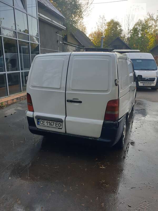 Грузовой фургон Mercedes-Benz Vito 2000 в Черновцах