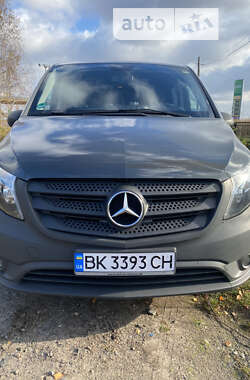 Минивэн Mercedes-Benz Vito 2016 в Ровно