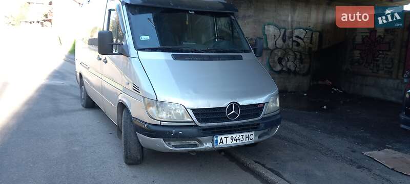 Минивэн Mercedes-Benz Vito 2004 в Ивано-Франковске