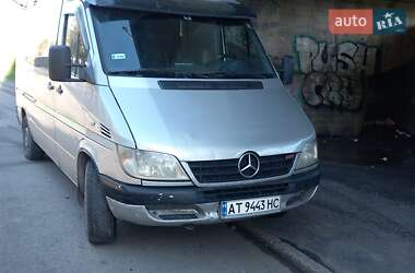 Минивэн Mercedes-Benz Vito 2004 в 