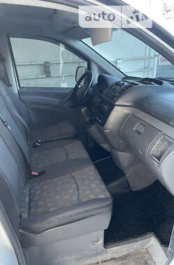 Вантажний фургон Mercedes-Benz Vito 2008 в 
