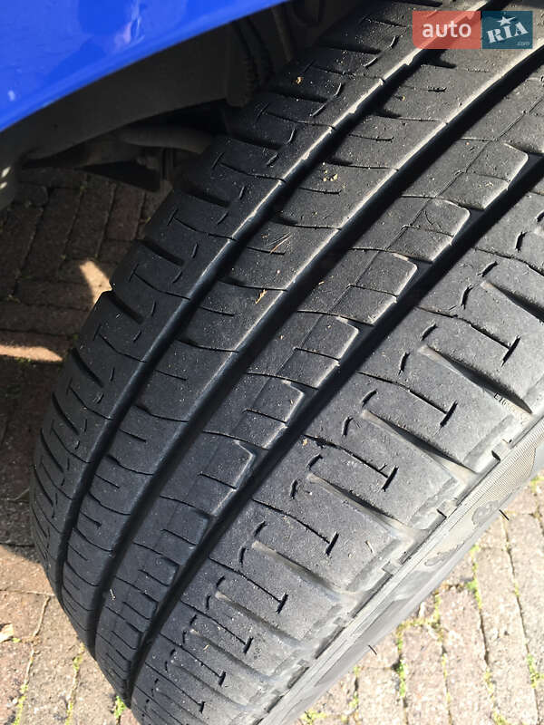 Минивэн Mercedes-Benz Vito 2005 в Черновцах