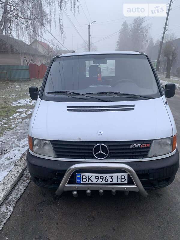 Минивэн Mercedes-Benz Vito 2001 в Рокитном