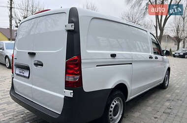 Вантажний фургон Mercedes-Benz Vito 2019 в Чернівцях