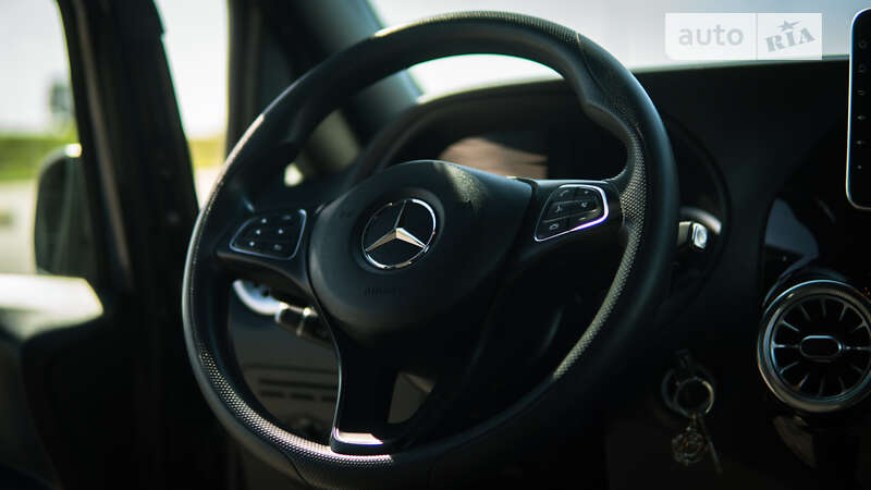 Минивэн Mercedes-Benz Vito 2018 в Львове
