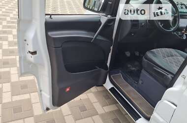 Минивэн Mercedes-Benz Vito 2012 в Киеве