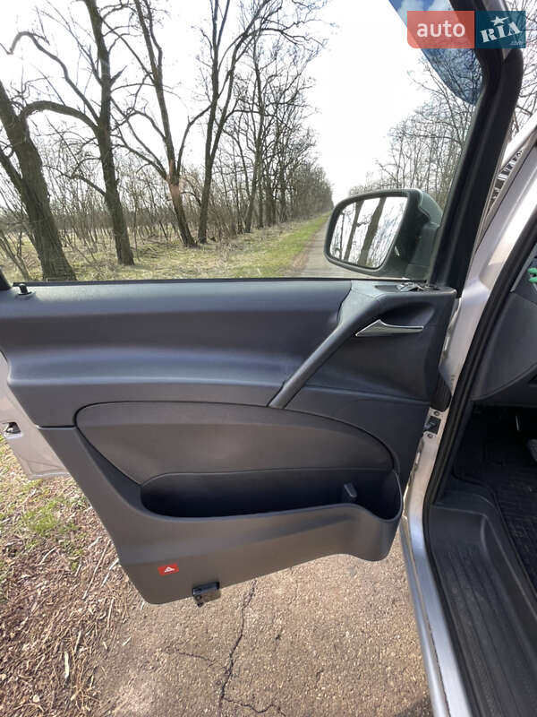 Минивэн Mercedes-Benz Vito 2010 в Пятихатках