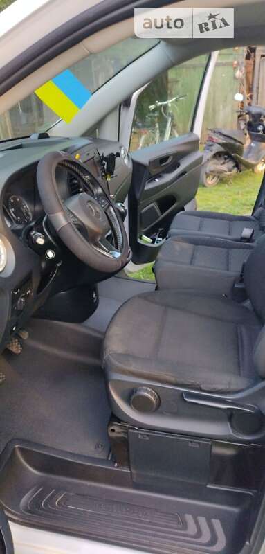 Минивэн Mercedes-Benz Vito 2015 в Ивано-Франковске фото 25 Минивэн Mercedes-Benz Vito 2015 в Ивано-Франковске