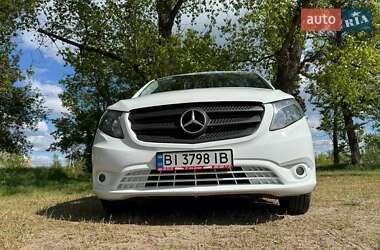 Мінівен Mercedes-Benz Vito 2015 в Полтаві