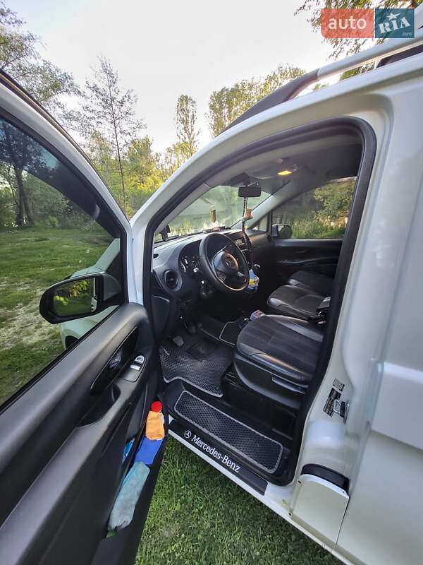 Минивэн Mercedes-Benz Vito 2015 в Полтаве