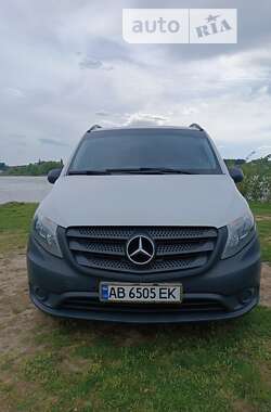 Грузовой фургон Mercedes-Benz Vito 2015 в Погребище