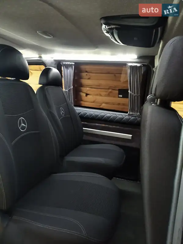 Минивэн Mercedes-Benz Vito 2009 в 