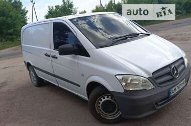 Грузопассажирский фургон Mercedes-Benz Vito 2012 в Житомире