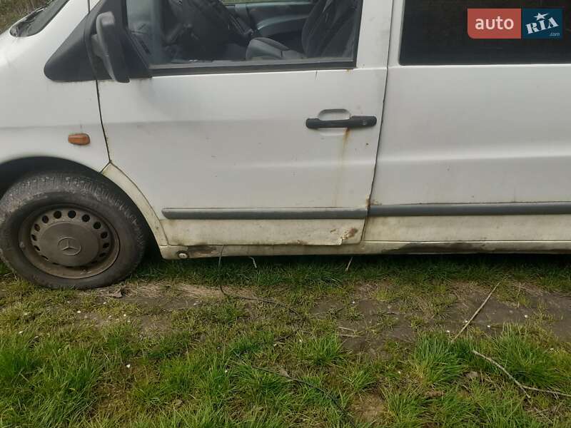 Минивэн Mercedes-Benz Vito 2001 в Ровно