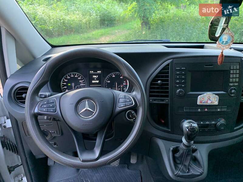 Минивэн Mercedes-Benz Vito 2016 в Дергачах