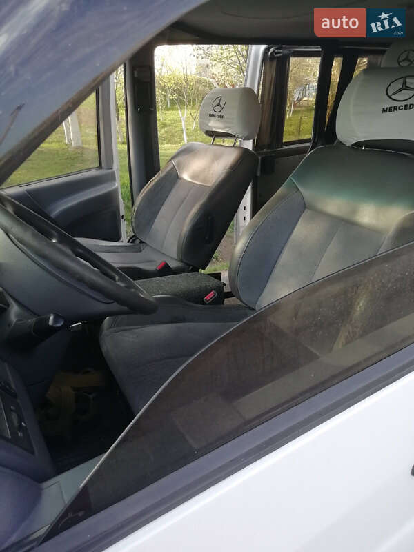 Мінівен Mercedes-Benz Vito 2000 в Калуші