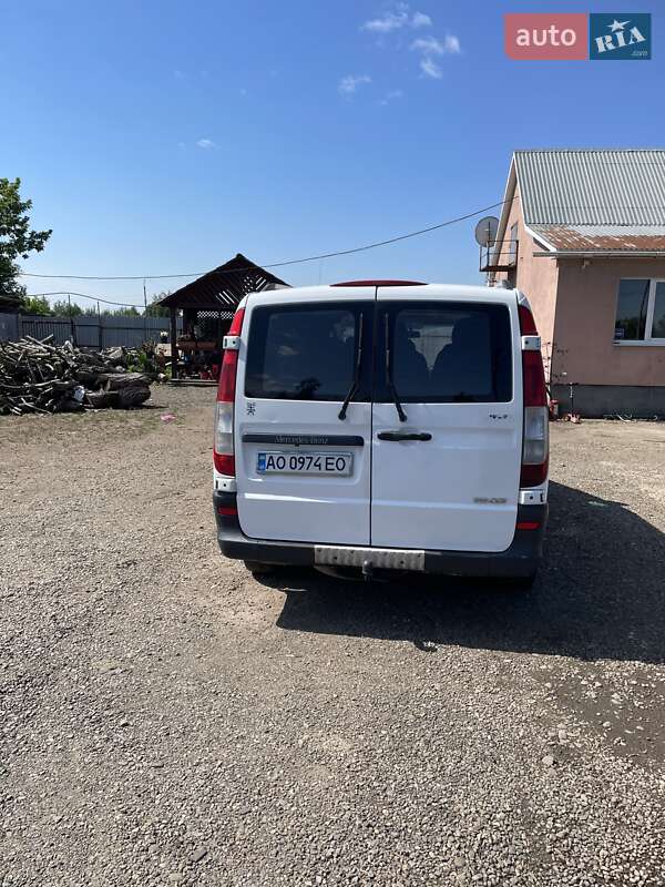 Минивэн Mercedes-Benz Vito 2004 в Виноградове