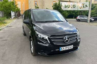 Мінівен Mercedes-Benz Vito 2022 в Києві