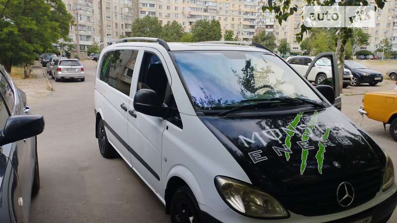 Вантажопасажирський фургон Mercedes-Benz Vito 2008 в Запоріжжі