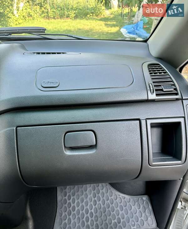 Минивэн Mercedes-Benz Vito 2011 в Дунаевцах