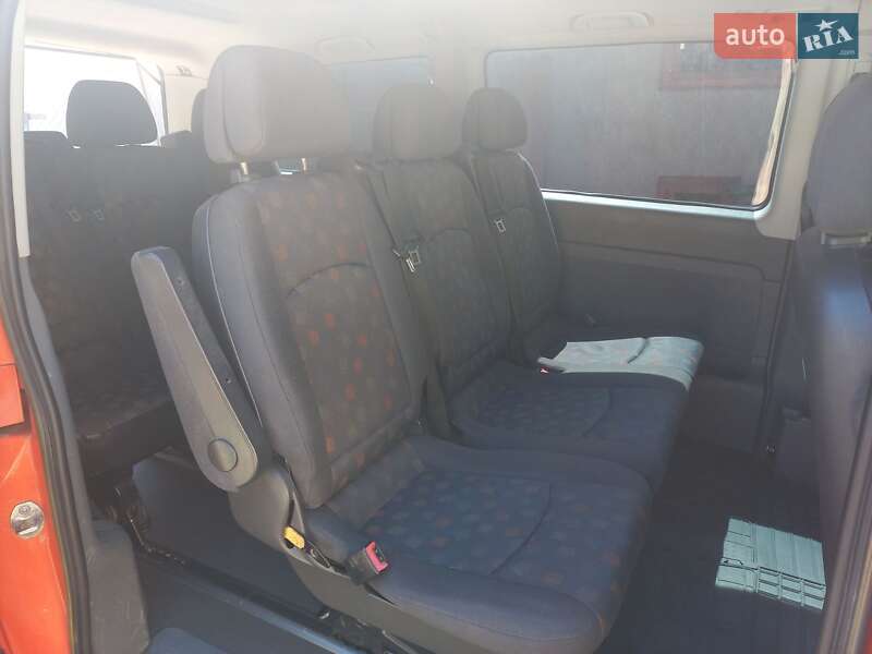 Минивэн Mercedes-Benz Vito 2005 в Вижнице