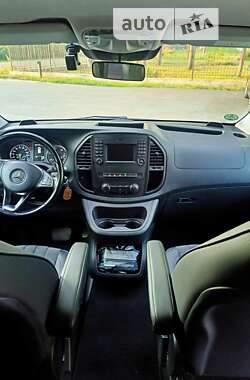 Минивэн Mercedes-Benz Vito 2017 в 