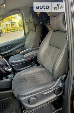 Минивэн Mercedes-Benz Vito 2017 в 