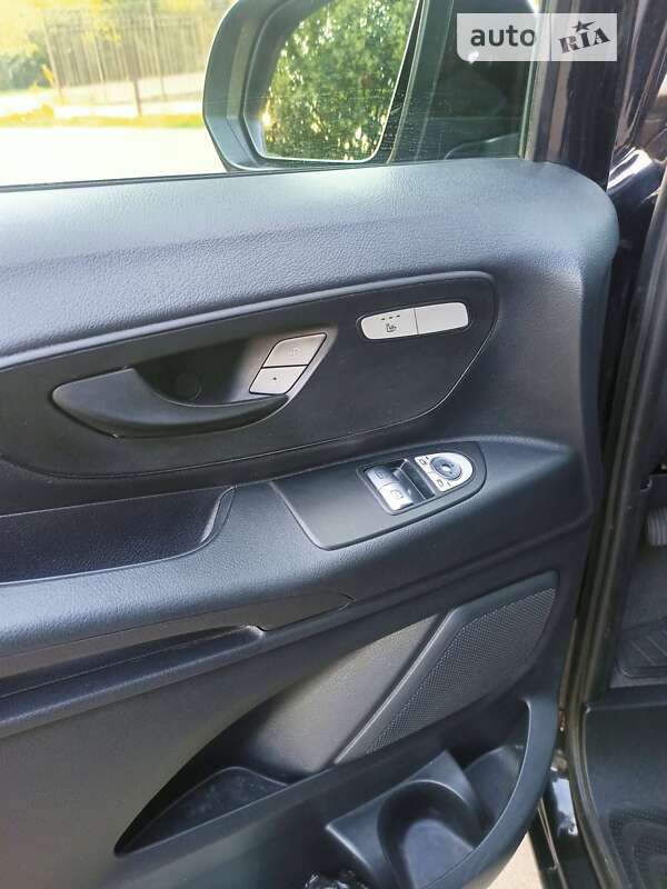 Минивэн Mercedes-Benz Vito 2017 в Борисполе