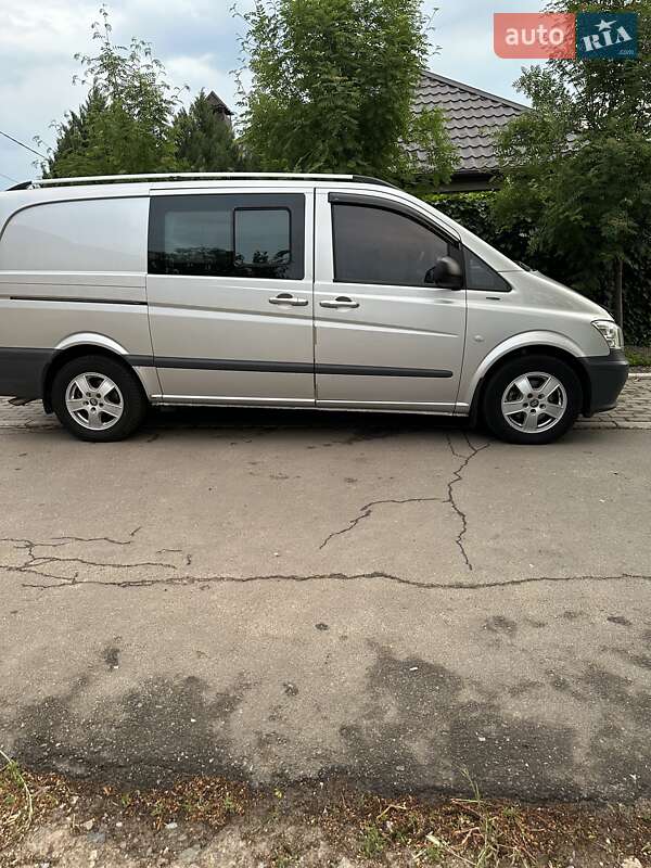 Вантажний фургон Mercedes-Benz Vito 2011 в Миколаєві
